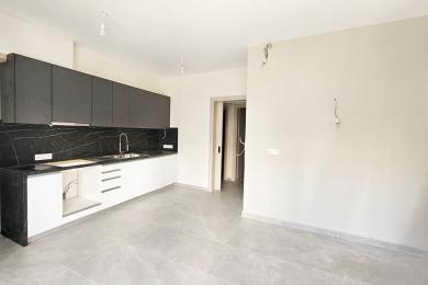 Π.Φάληρο (Αγία Βαρβάρα), Μοντέρνο διαμέρισμα σε ήσυχη γειτονιά