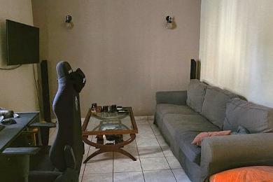 Ελληνικό (Κάτω Σούρμενα), Διαμέρισμα 47τ.μ, με δική του αυλή