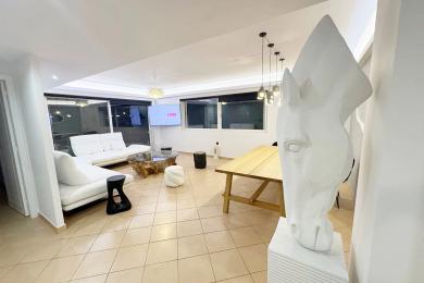 Π. ΦΑΛΗΡΟ (Τροκαντερό),Ανακαινισμένο διαμέρισμα κοντά στη Μαρίνα