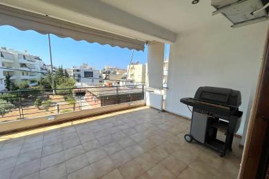 ΓΛΥΦΑΔΑ (Γκόλφ), Οροφοδιαμέρισμα 86τμ