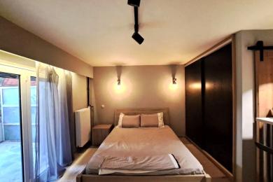 GLYFADA (Center), Renovated studio/studio 35sqm