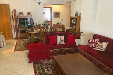 P. FALIRO(Amfithea),Nice aprt close to public transportation